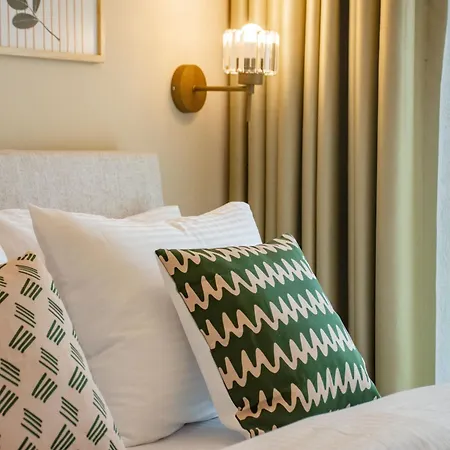 Cozy Modern & Stylish 1br