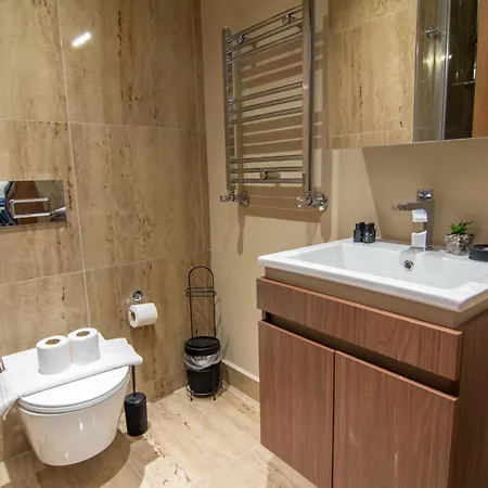 Cozy Modern & Stylish 1br Apartment Istanbul